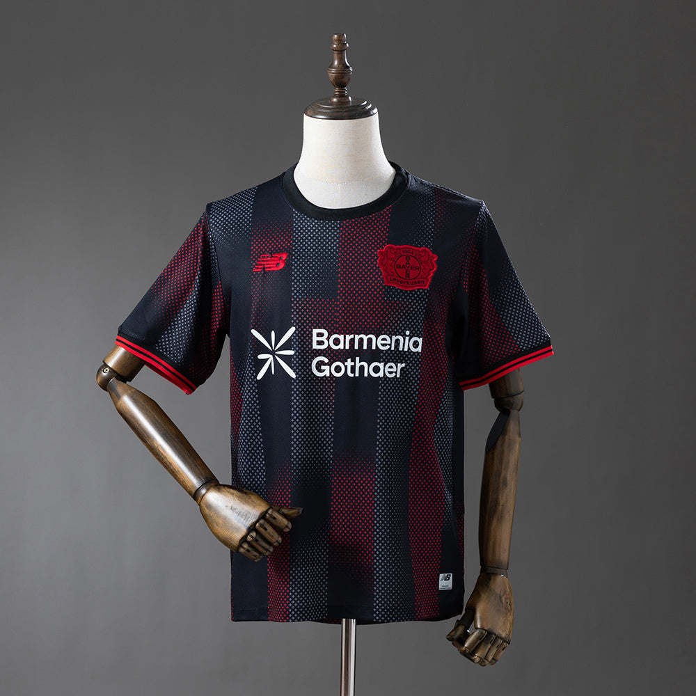 Bayern Leverkusen Domicile 25/26 version Fan