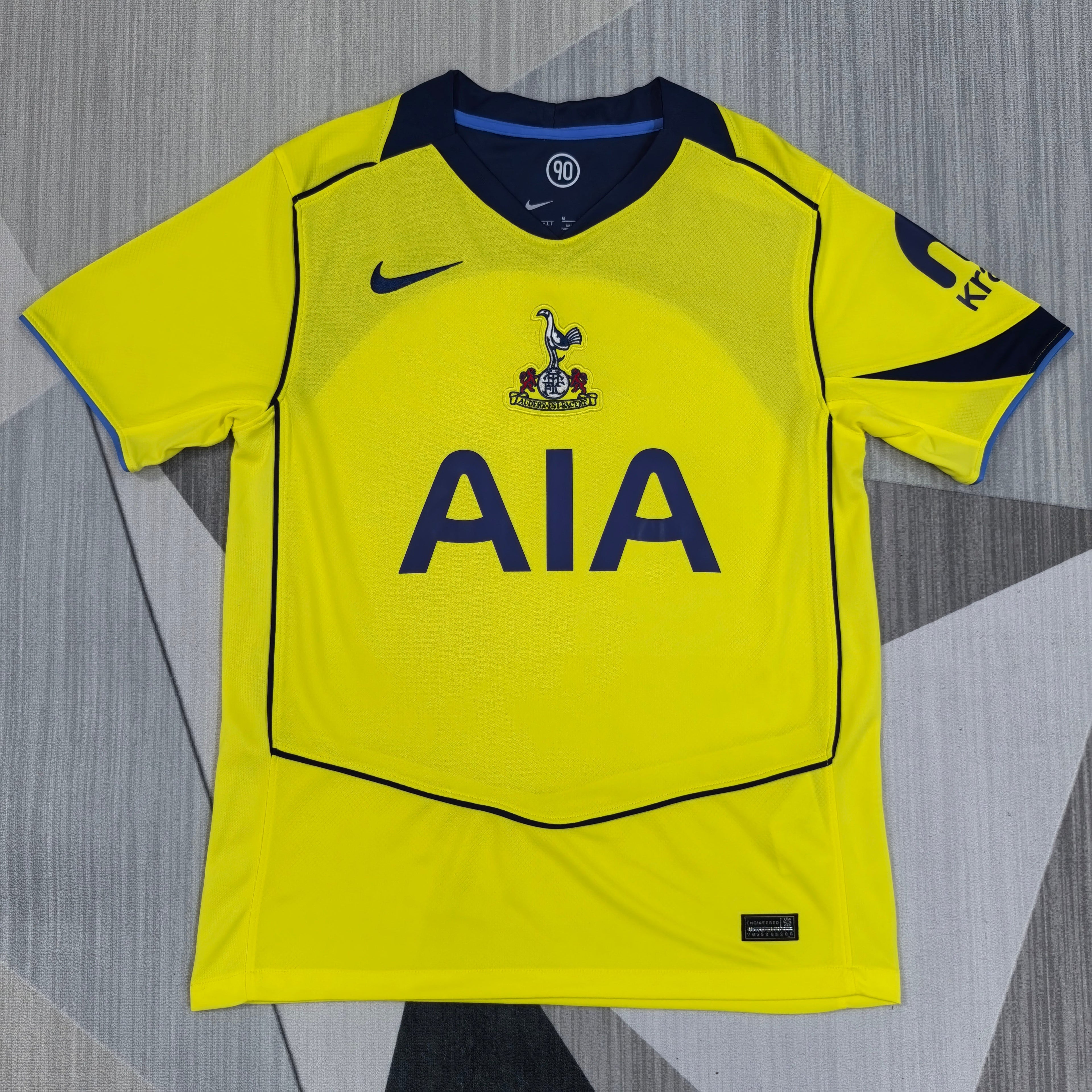 Tottenham Third 25/26 version Fan