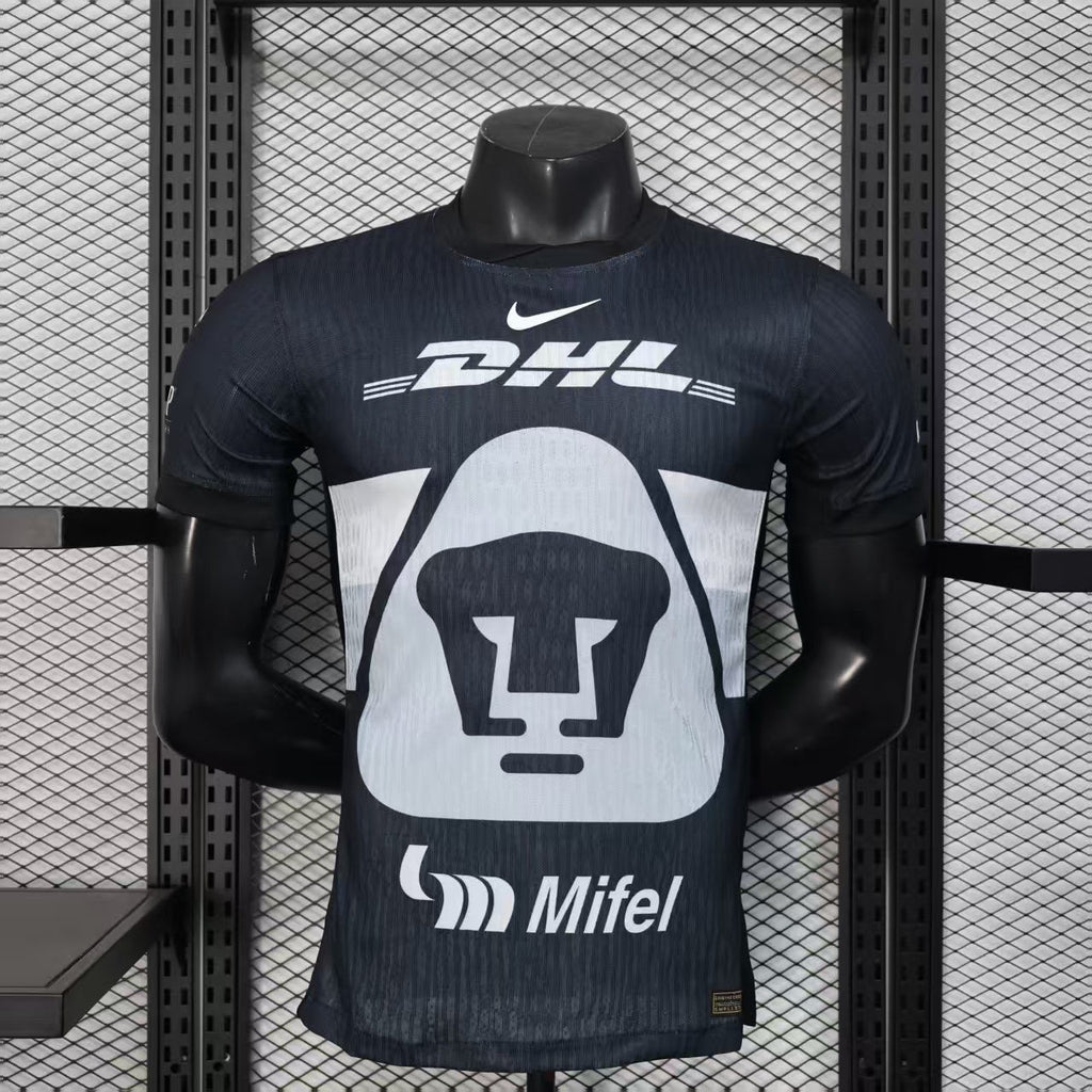 Pumas extérieur 25/26 version Pro