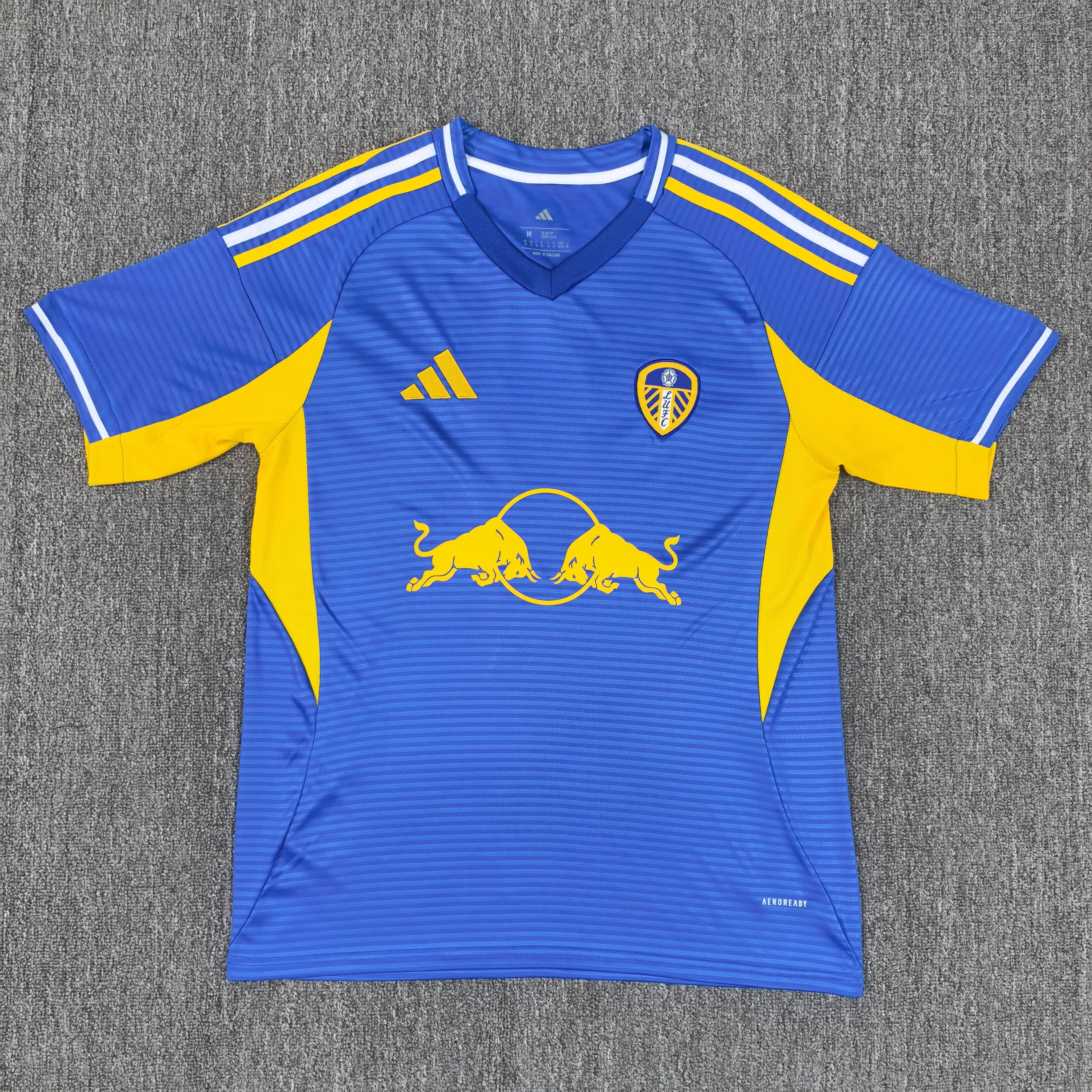 Leeds united exterieur 25/26 version Fan
