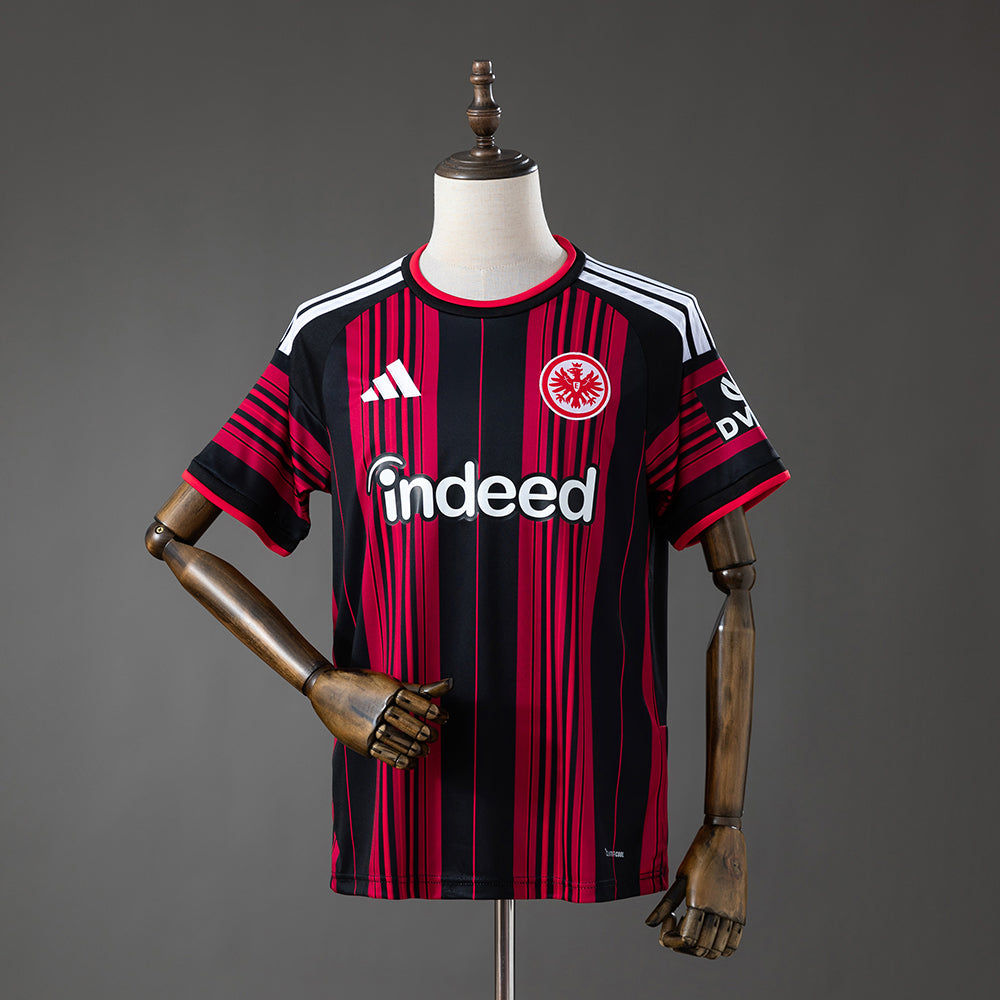 Eintracht Francfort domicile 26/27 version Fan