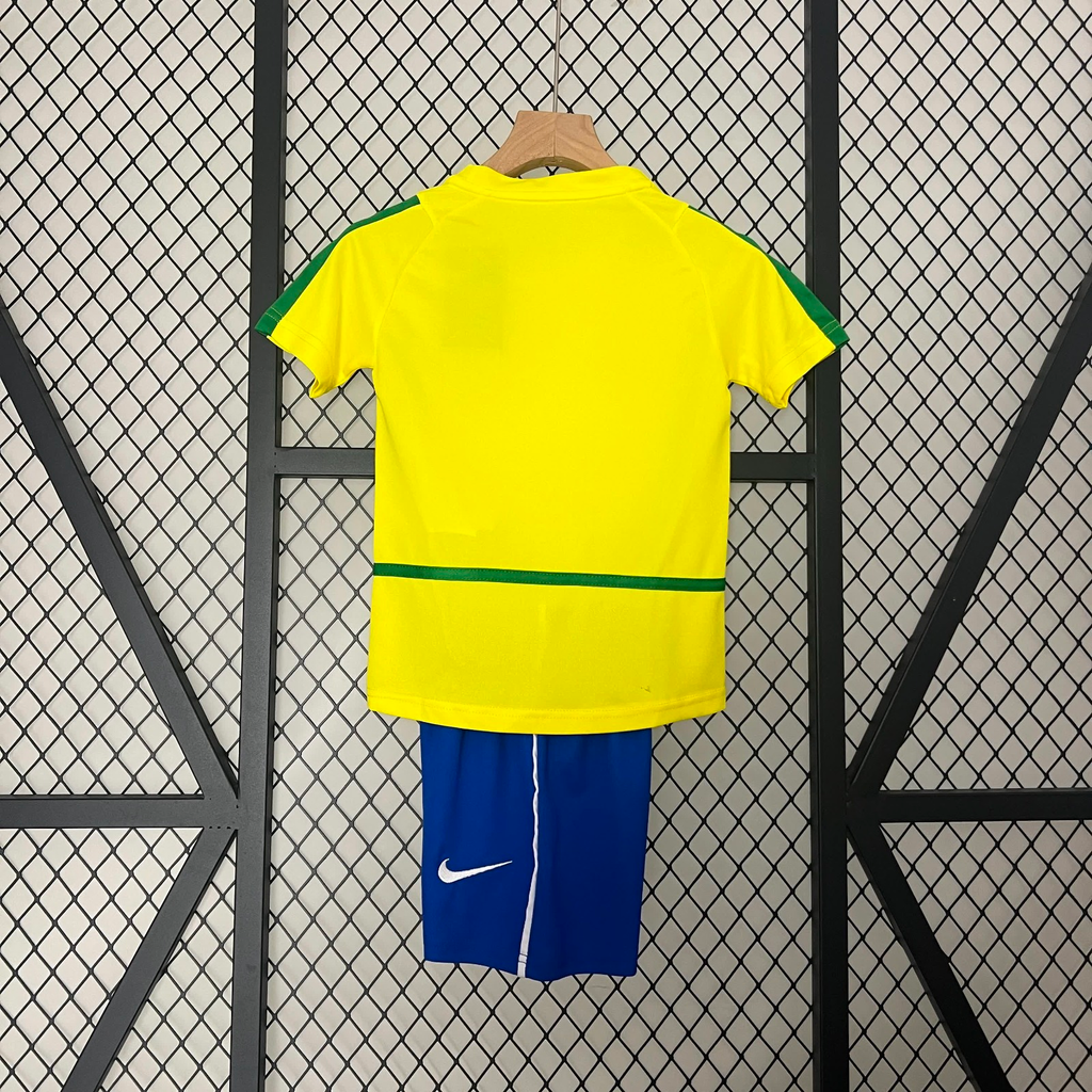 2002/2003 Ensemble Enfant Brésil Rétro