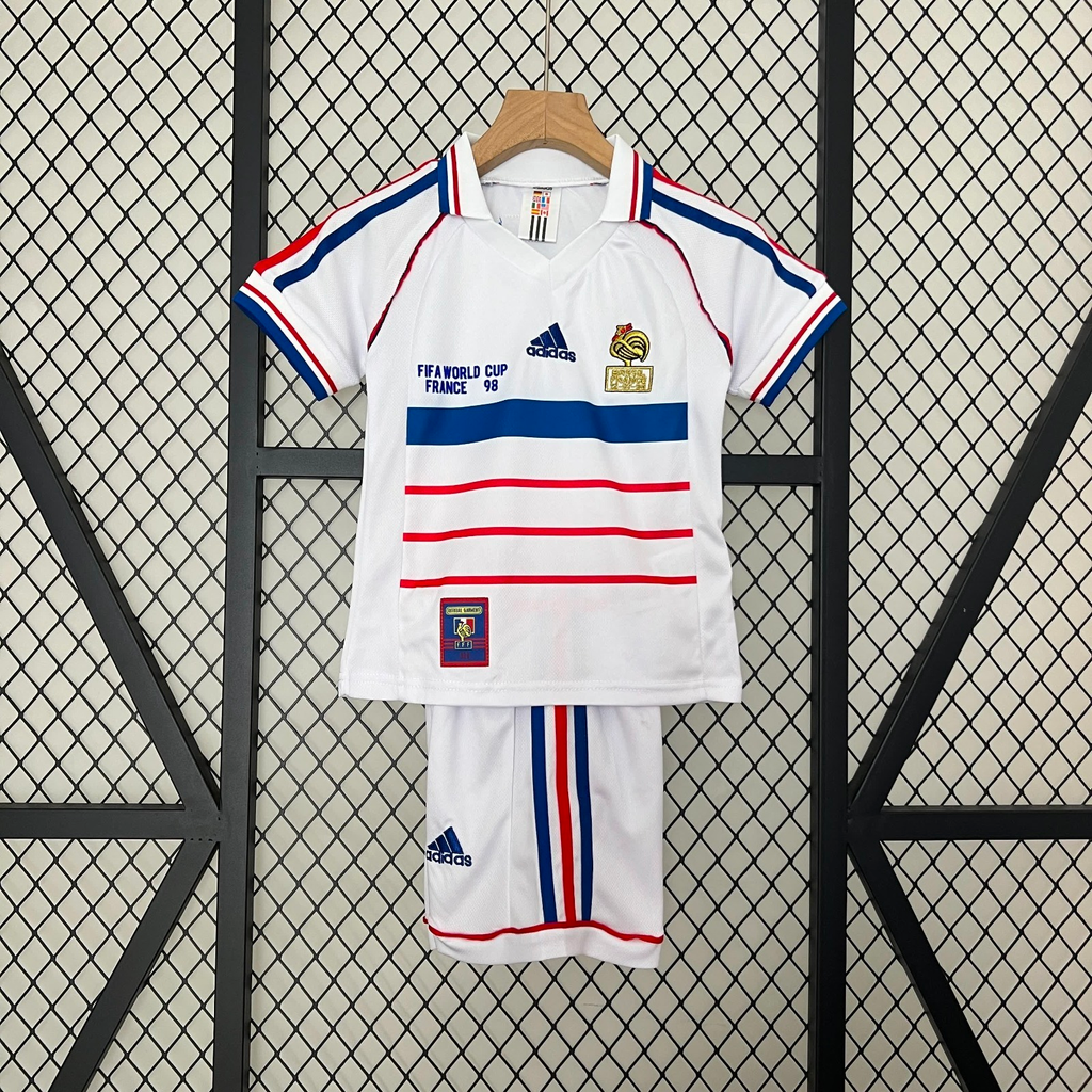 1998/1999 Ensemble Enfant France Rétro